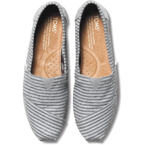✨ New RARE 9.5 Toms MOVEMBER Womens Wool Canvas Shoes Grey Stripe Low Top Flat - Picture 2 of 2